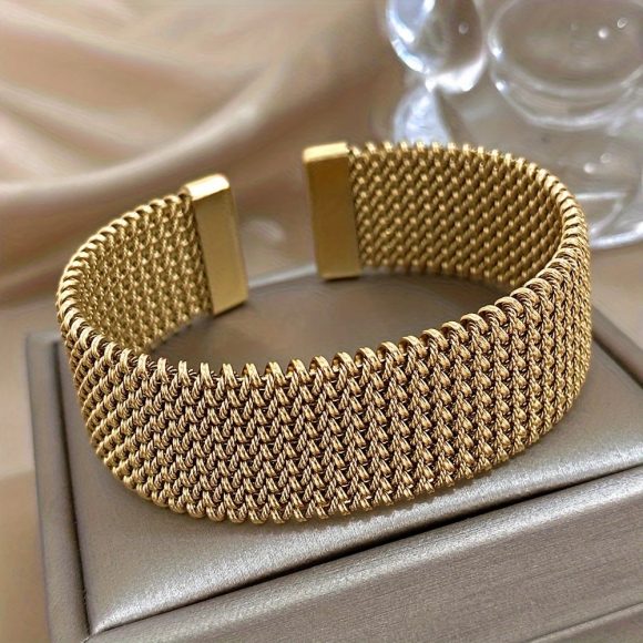 Women's Wire Embossed Titanium Steel Bracelet - Image 3