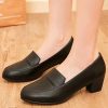 Mom Shoes Soft Leather Versatile