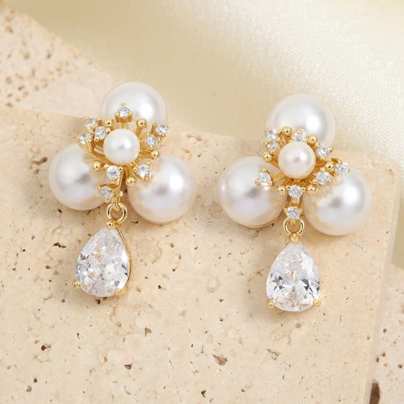 Women's Simple Pearl Stamen AAA Zircon Water Drop Earrings - Image 6