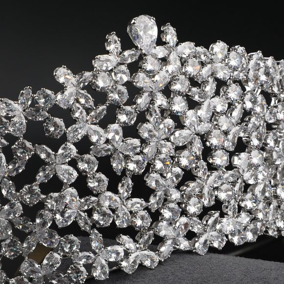 Jane Eyre Jewelry High-end Zircon Crown - Image 4