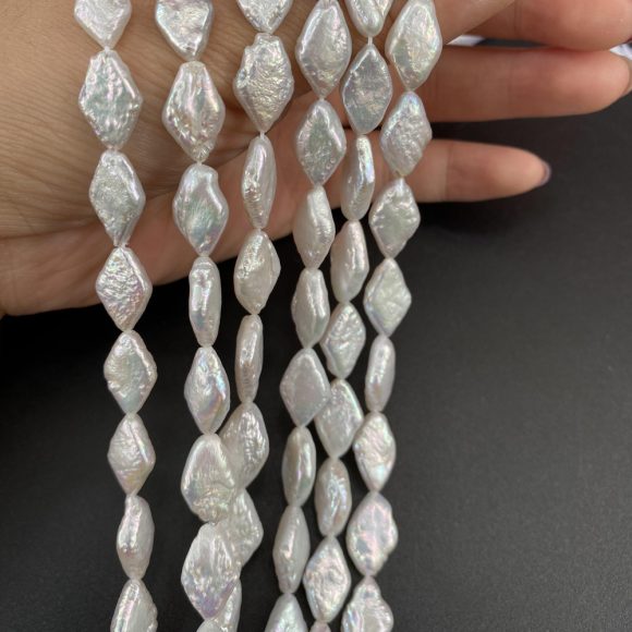 Natural Freshwater Diamond Shaped Pearl Beads - Image 4