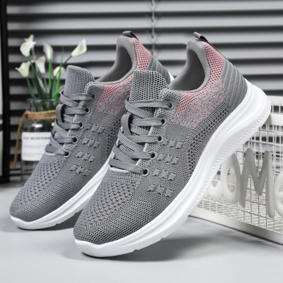 Women's Lightweight Breathable Casual Soft Sole Sneakers - Image 3