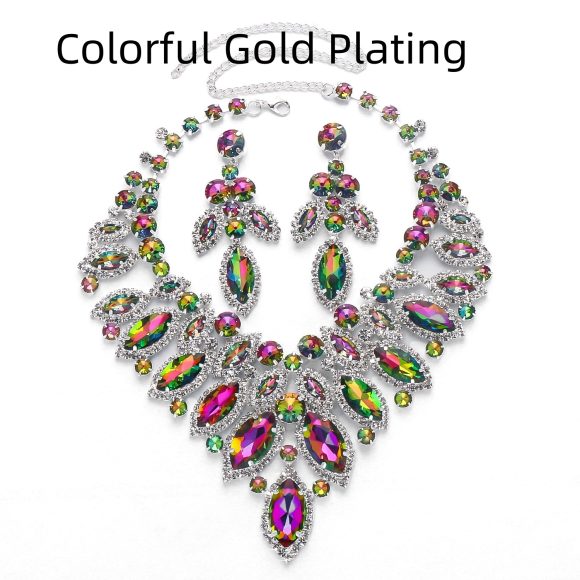 European And American Luxury Leaf Necklace Suit - Image 4
