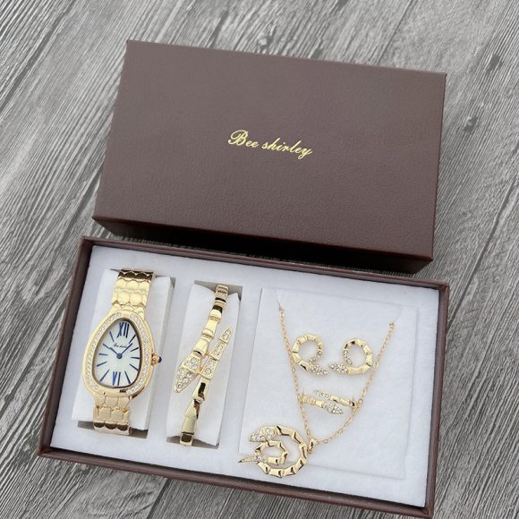 Women's Elegant Fashion Steel Belt Quartz Watch - Image 2