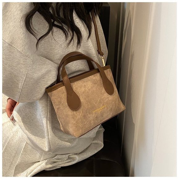 Retro Shoulder Bag Large Capacity Portable Bucket Bag - Image 6