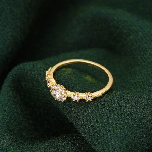 European And American Entry Lux Flower Rhinestone-embedded Closed 925 Silver High-grade Romantic Proposal Ring - Image 8