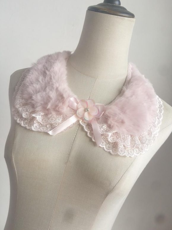 Versatile Lace With Lace And Cute Fur Collar - Image 4
