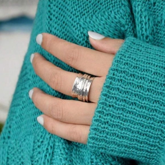 Retro Cross-border Hammer Surface European And American Design Women's Ring - Image 4