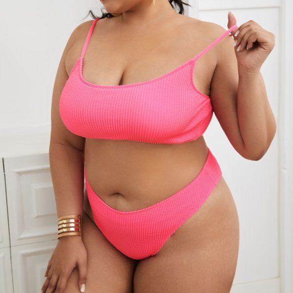 Plus-size Solid Color Bikini Swimsuit - Image 3