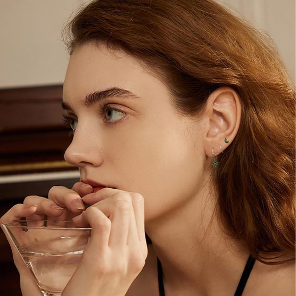 Green Inlaid Zircon Fashion Women's Earrings Three-piece Set - Image 4
