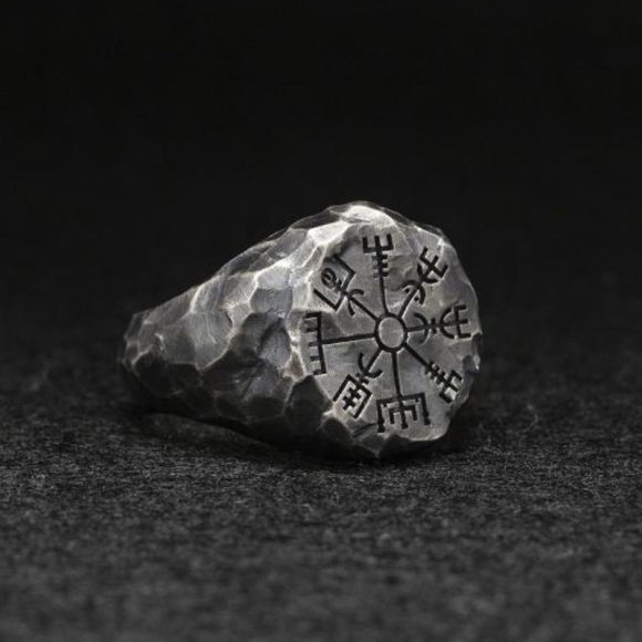 Fashion Retro Carved Compass Ring - Image 5