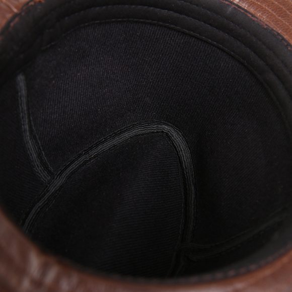 Men's And Women's Cowhide Hats With Big Eaves On The Street - Image 4