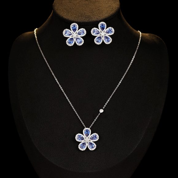 High-grade Jewelry Suit Micro Inlaid Zircon Sunflower Ear Stud Necklace A Set Of Elegant Jewelry - Image 5
