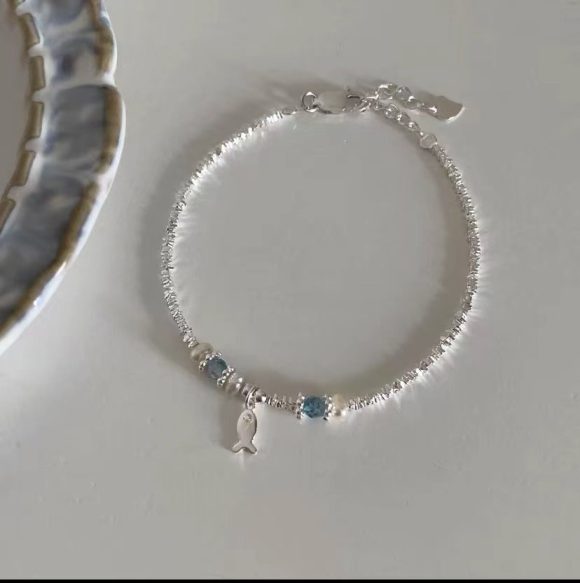 Summer Blue Beaded Silver Fish Bracelet - Image 5