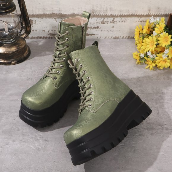 Women's Three-layer Platform Plus Round Toe Patchwork Retro Cool Martin Boots - Image 6